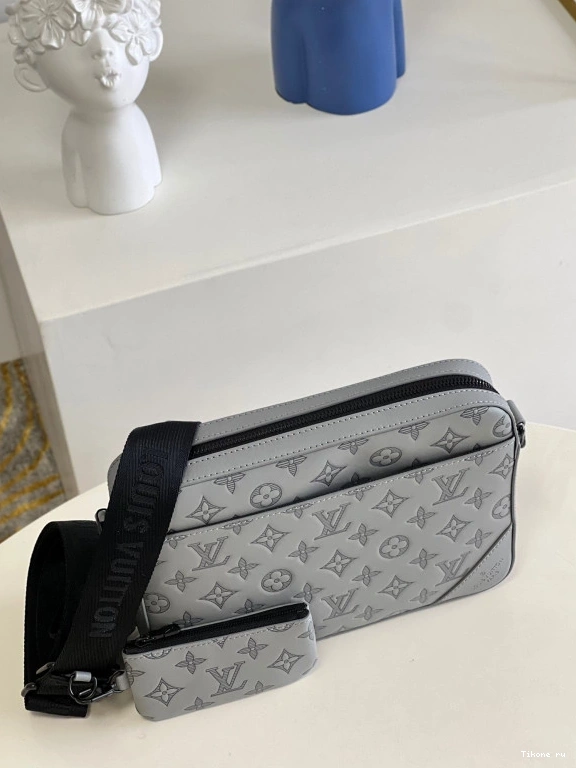 Affordable MESSENGER LOUIS DUO VUITTON 0810